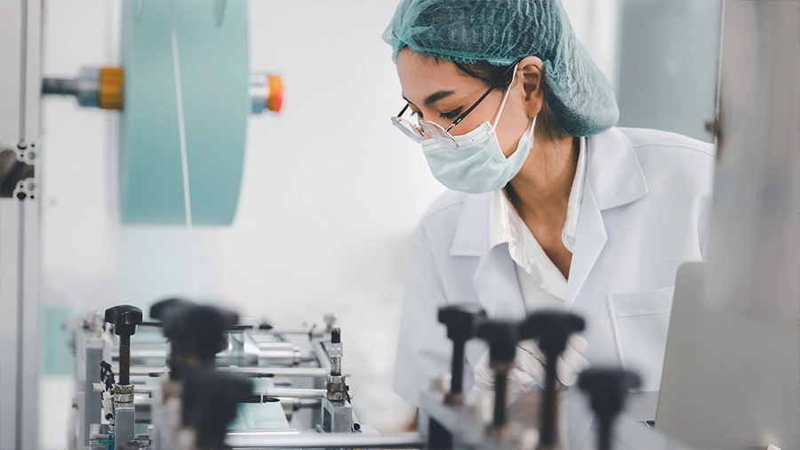 a medical technician working in a lab